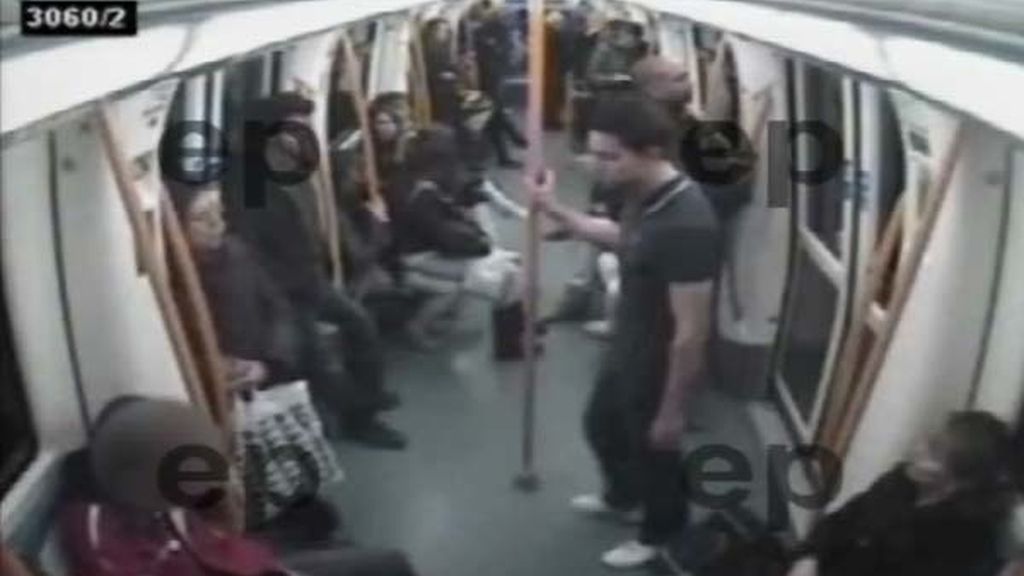 Brutal paliza en el metro de Madrid