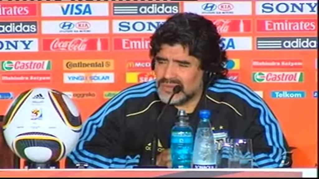 Alemania entierra a Maradona