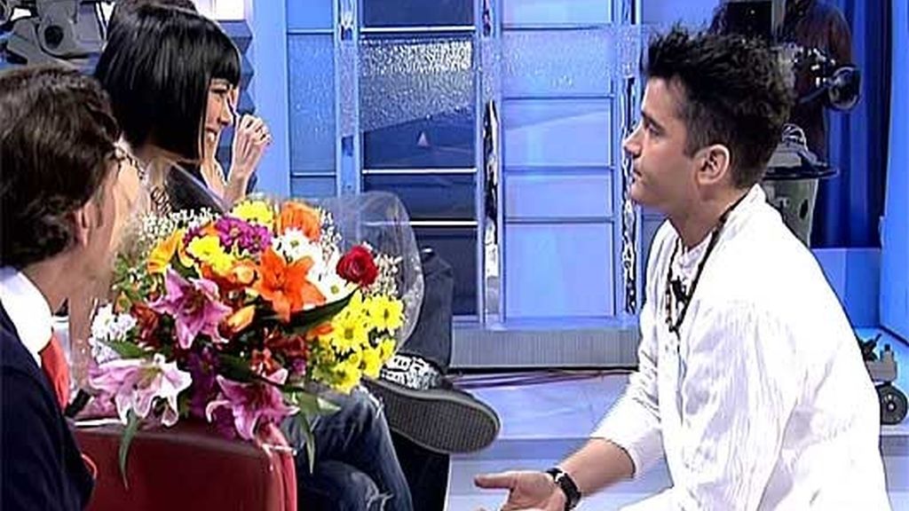 Lo intentan todo por una cita con Soraya