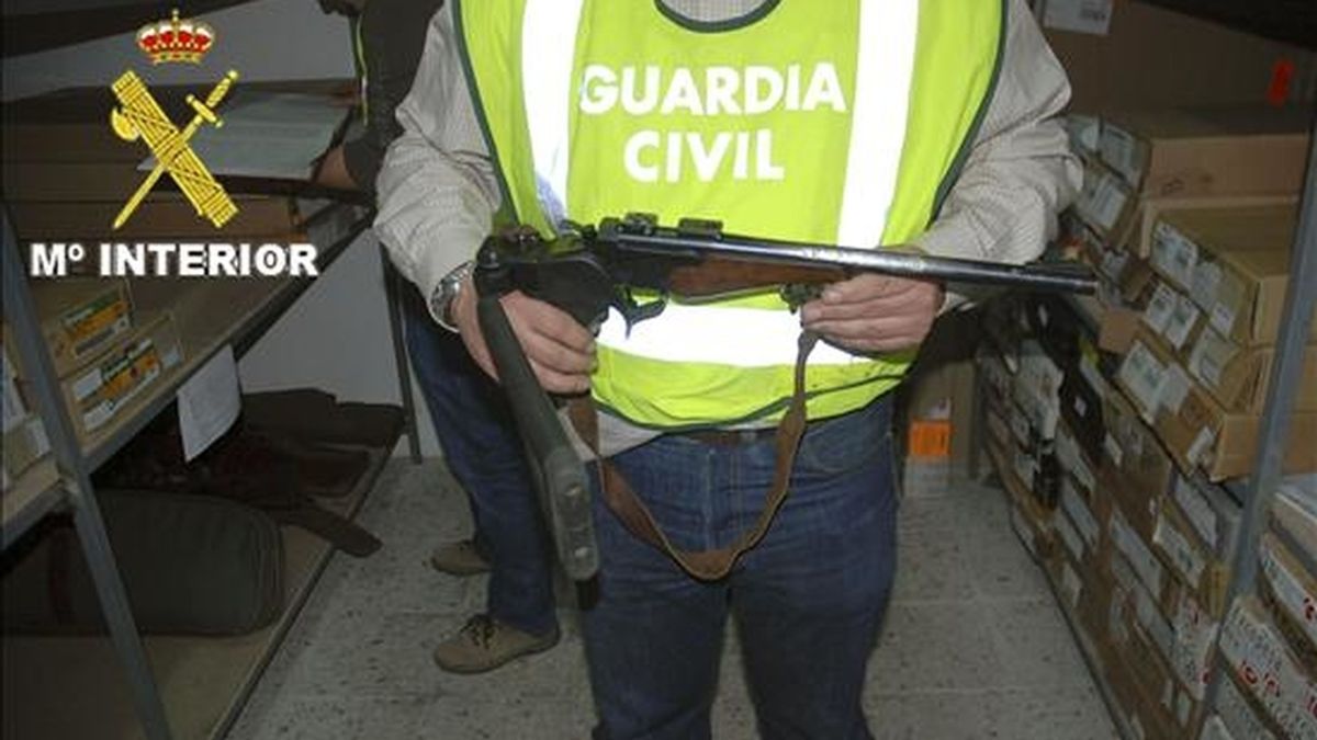 La Guardia Civil lo ha descubierto en la localidad madrileña de Villaviciosa de Odón. Vídeo: Informativos Telecinco