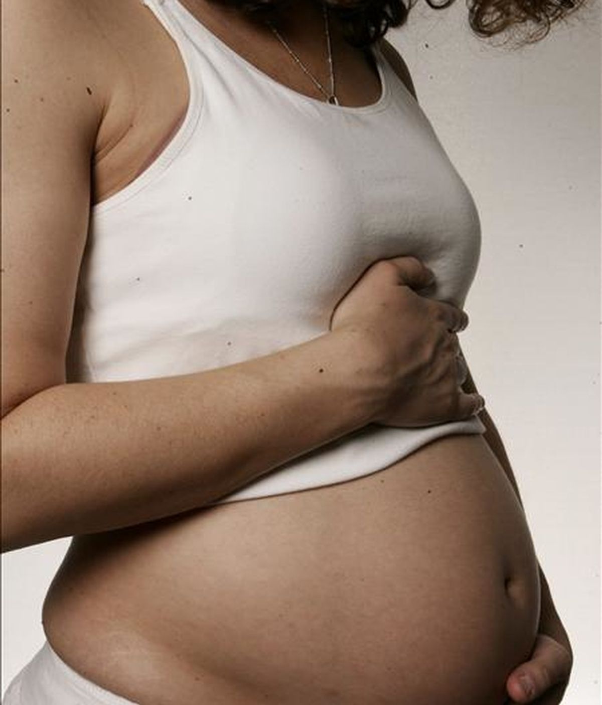 Una mujer embarazada. EFE/Archivo