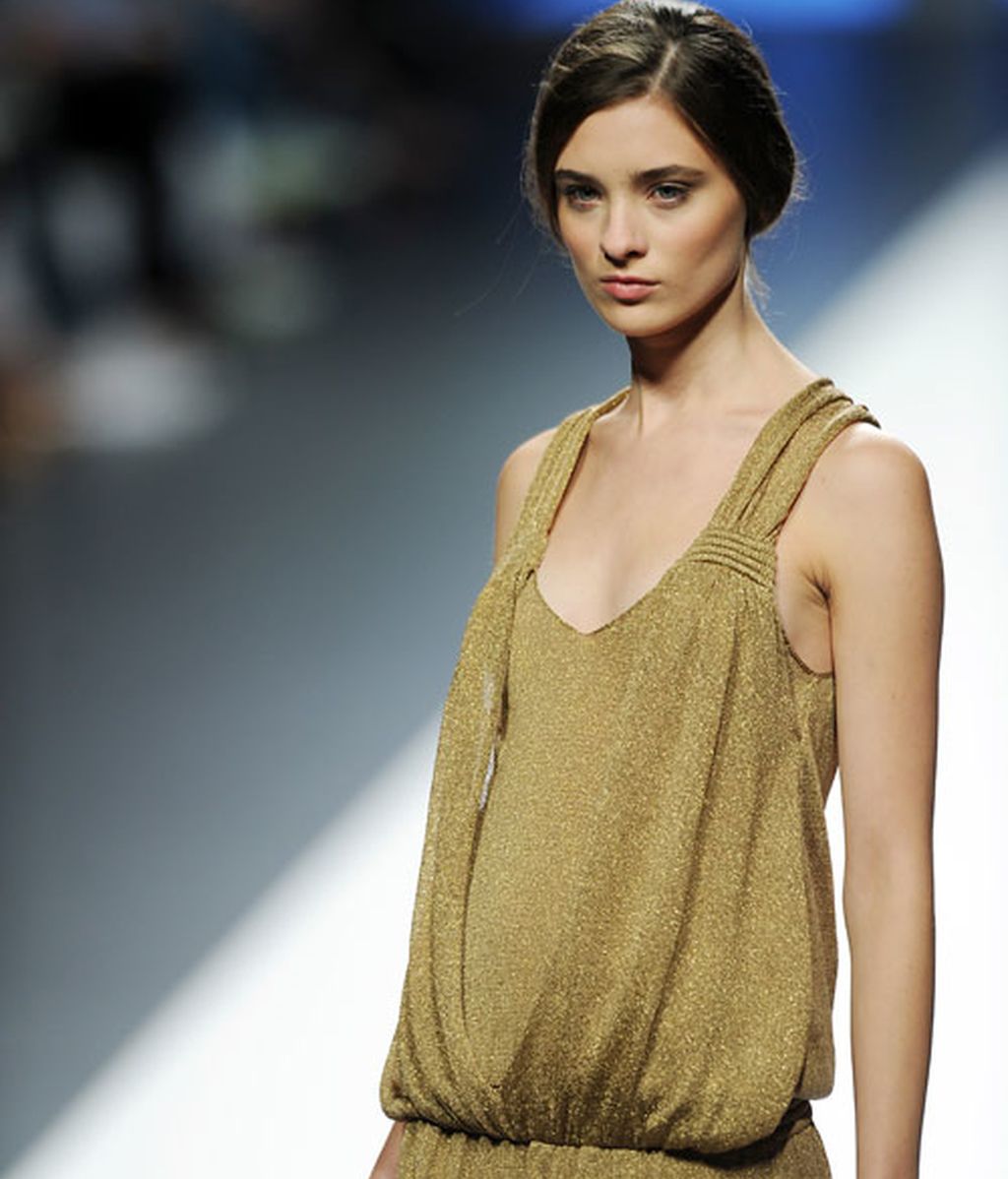 El color hace su aparición con Sita Murt