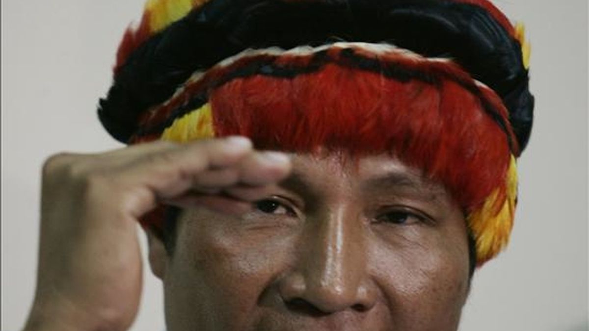 Foto del líder indígena amazónico Alberto Pizango, quien según el primer ministro de Perú, Yehude Simon se refugió en la embajada de Nicaragua en Lima. EFE/Archivo