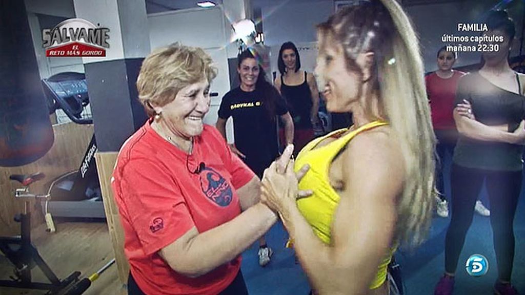 Carmen Bazán hace deporte... pero luego se salta la dieta