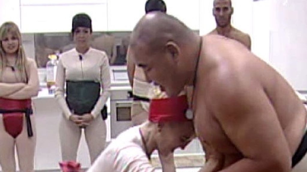 Practicando 'Sumo' con Byamba