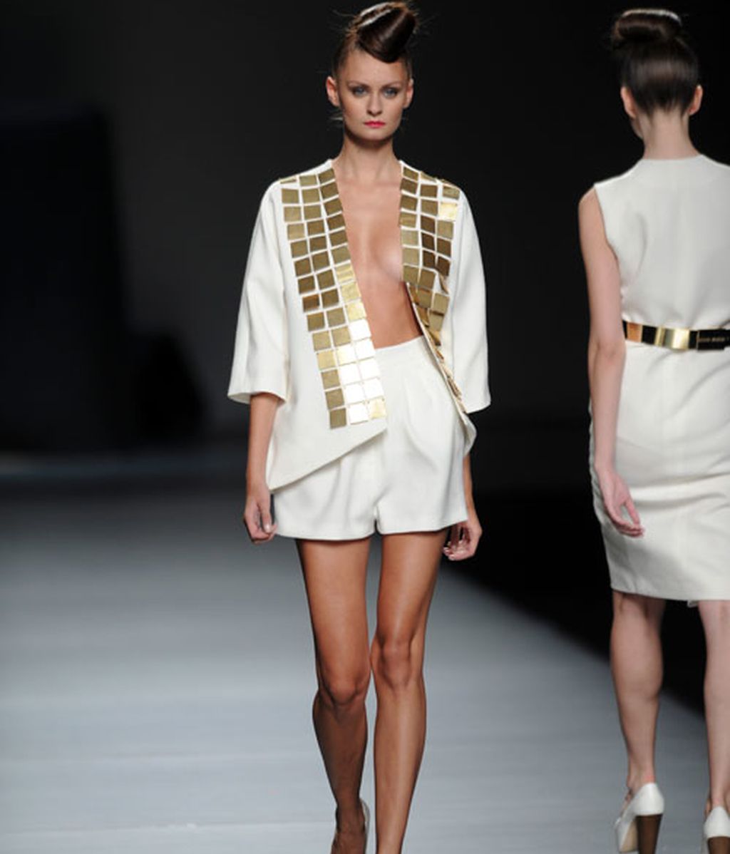 La sencillez y feminidad de Juana Martín