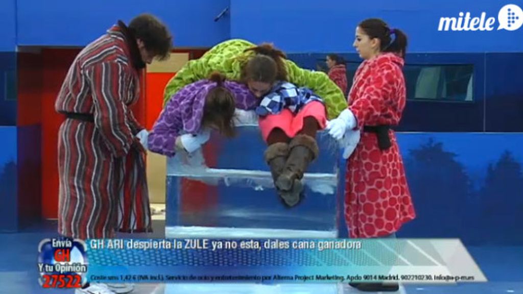 Cuatro chicas para Alessandro