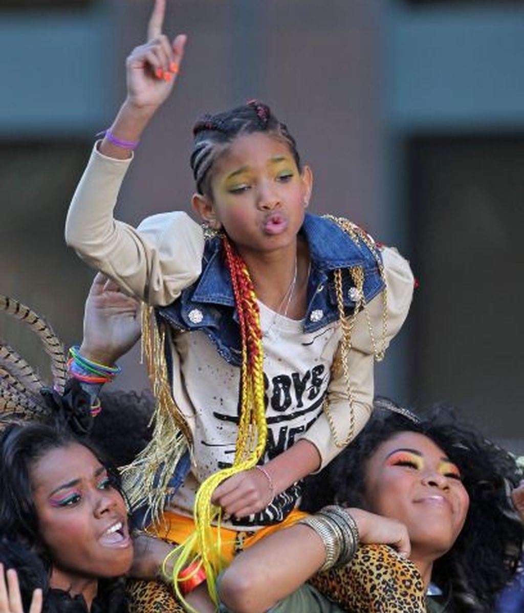 Willow 'la lía' en el centro de Los Ángeles