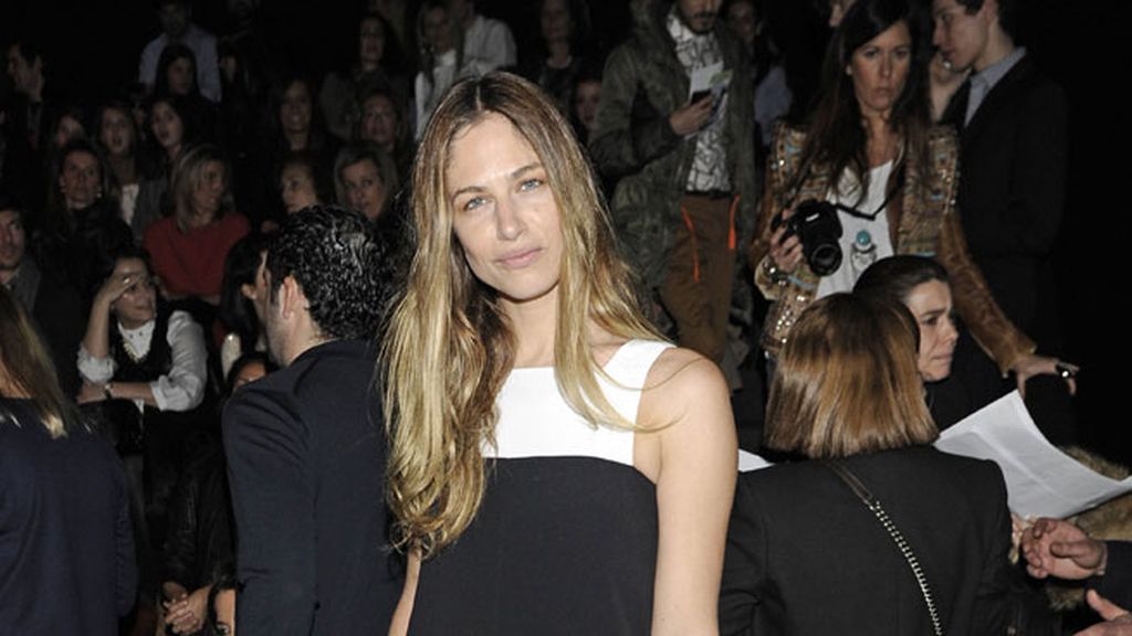 Martina Klein en el desfile de Angel Schleesser