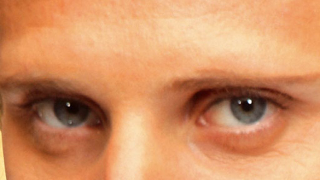 Septiembre: Forlán recibe el otoño con Marta López y Paloma García Pelayo