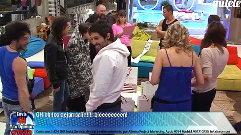 Se ponen las botas con la cena especial que 'GH' les ha regalado