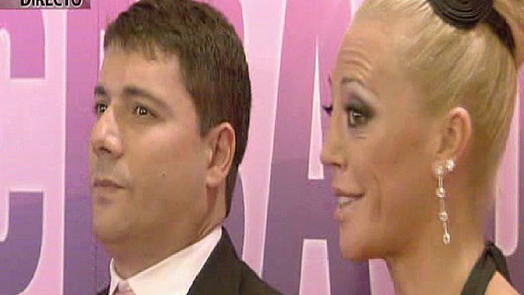 Belén Esteban, apoyada por los suyos