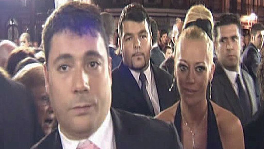 Belén Esteban, apoyada por los suyos