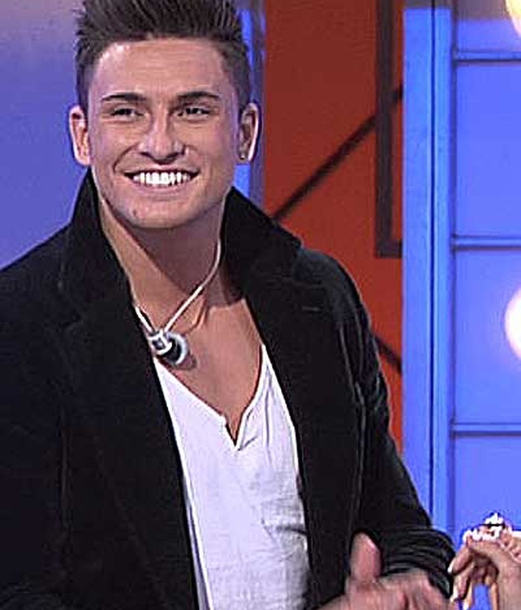 Los pretendientes de Indhira