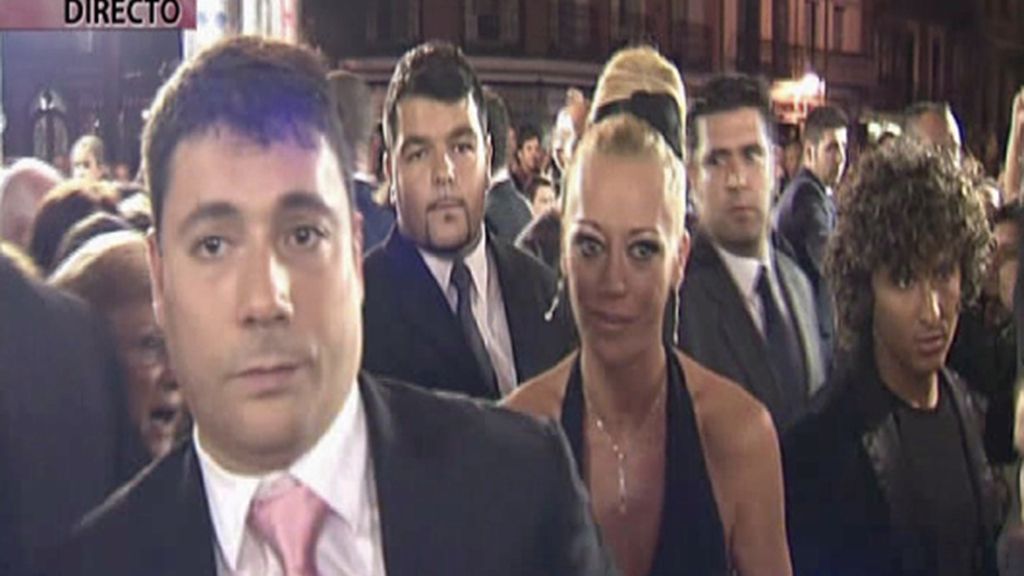 Belén Esteban, apoyada por los suyos