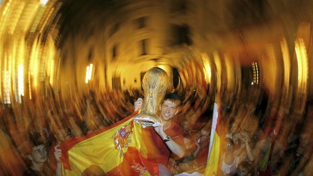 España celebra la Copa del Mundo