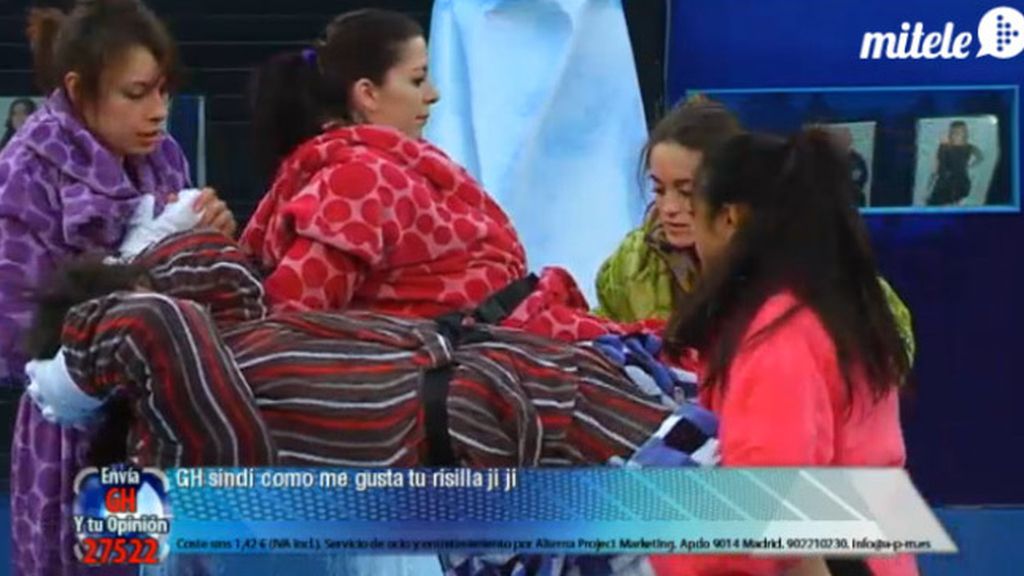 Cuatro chicas para Alessandro