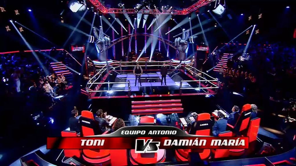 La batalla de Toni y el padre Damián