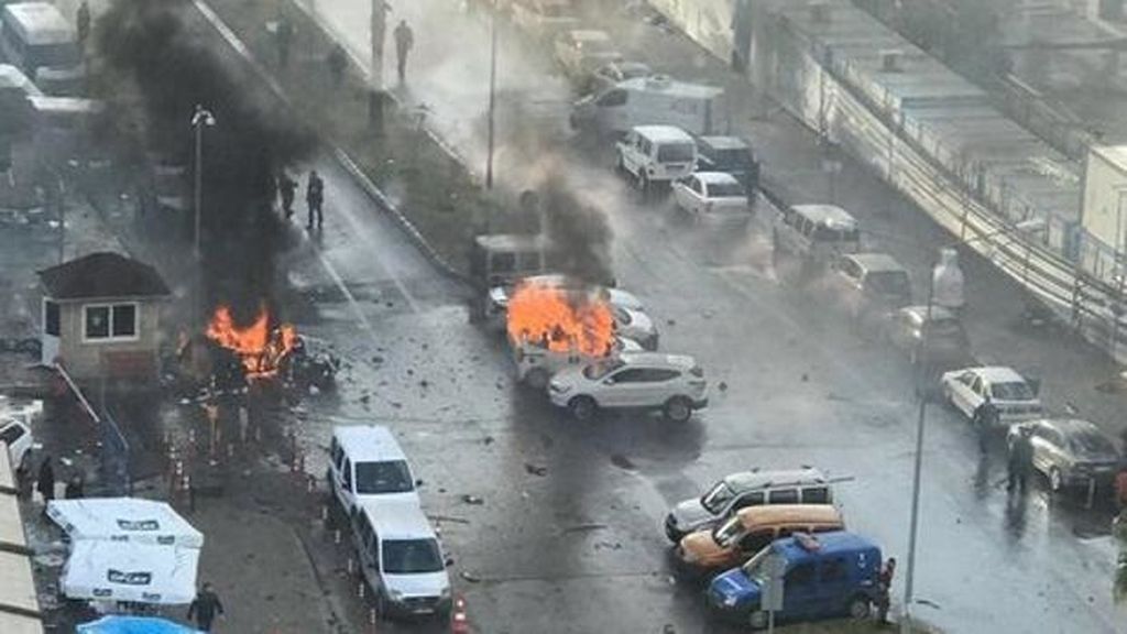Cuatro muertos en un nuevo atentado en Turquía