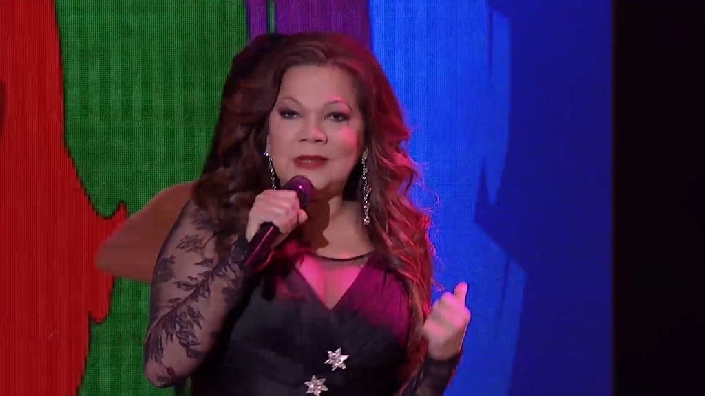 La diva Ángela Carrasco interpreta 'ni tú ni nadie' en 'La noche en paz'