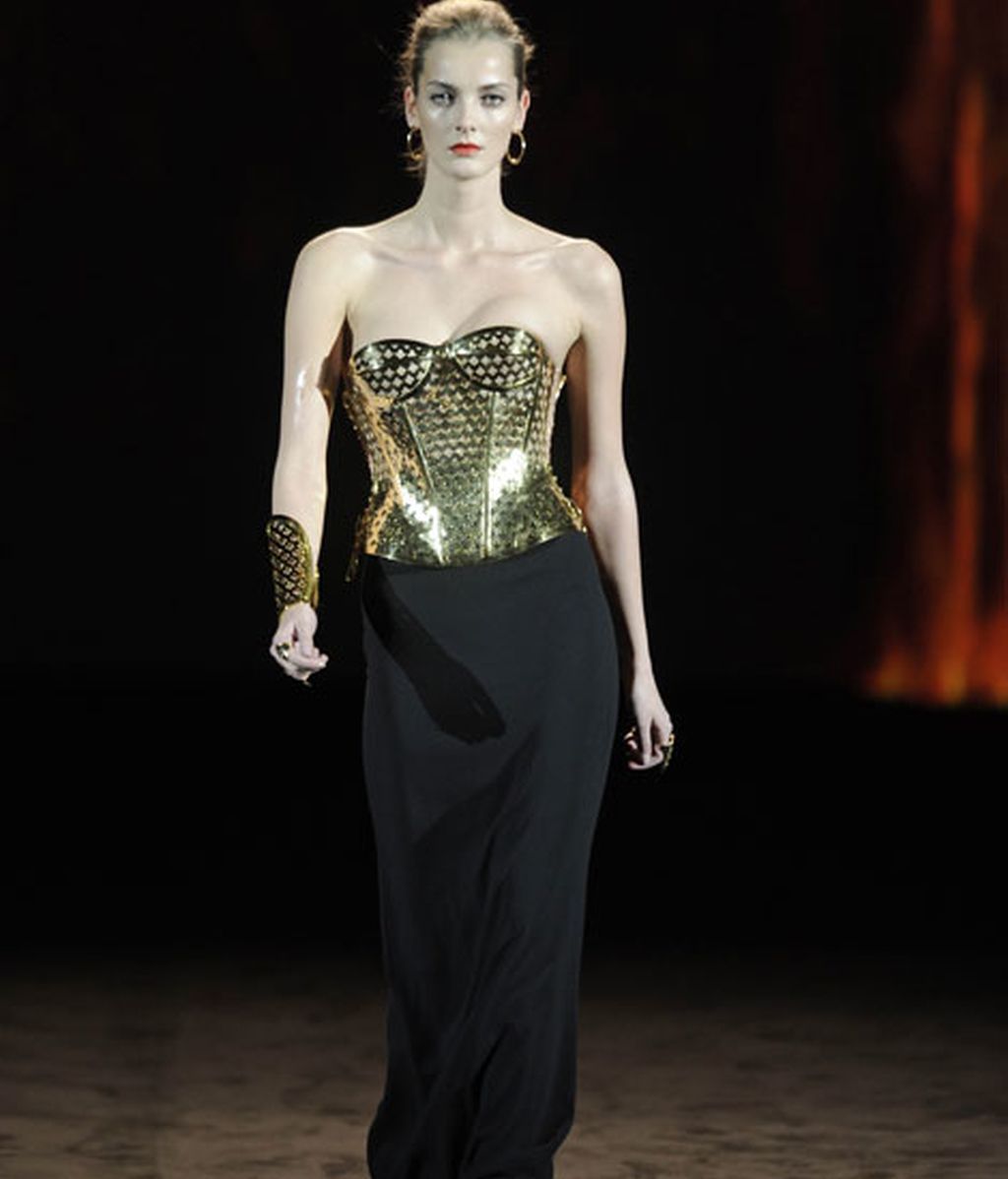 El moño, símbolo de la feminidad en la danza clásica, protagonista del desfile