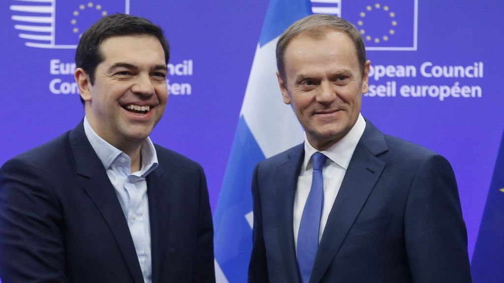 Grecia solo obtiene de la UE gestos pero no compromisos de apoyo a su plan