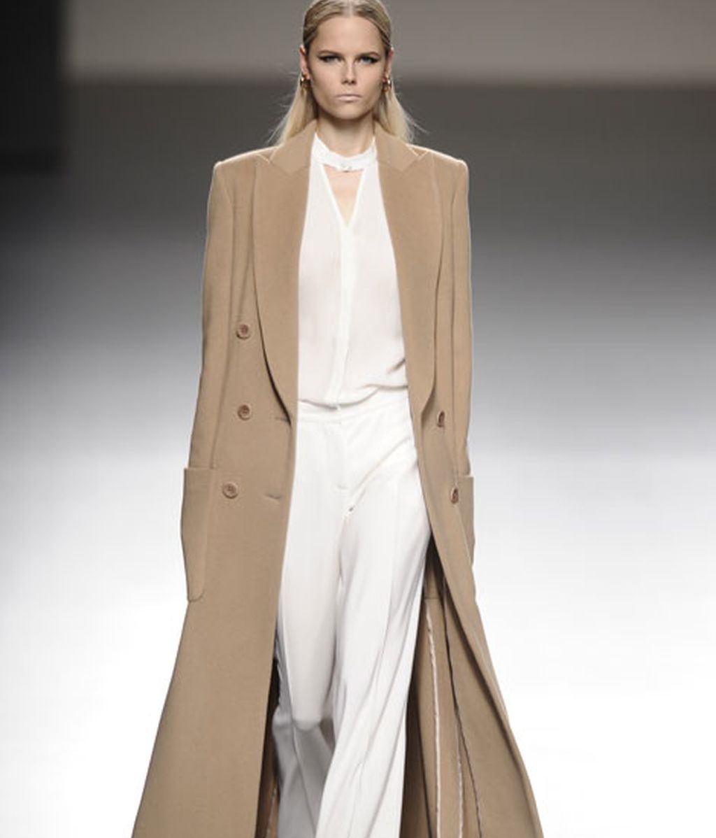 Apuesta por líneas ‘oversize’