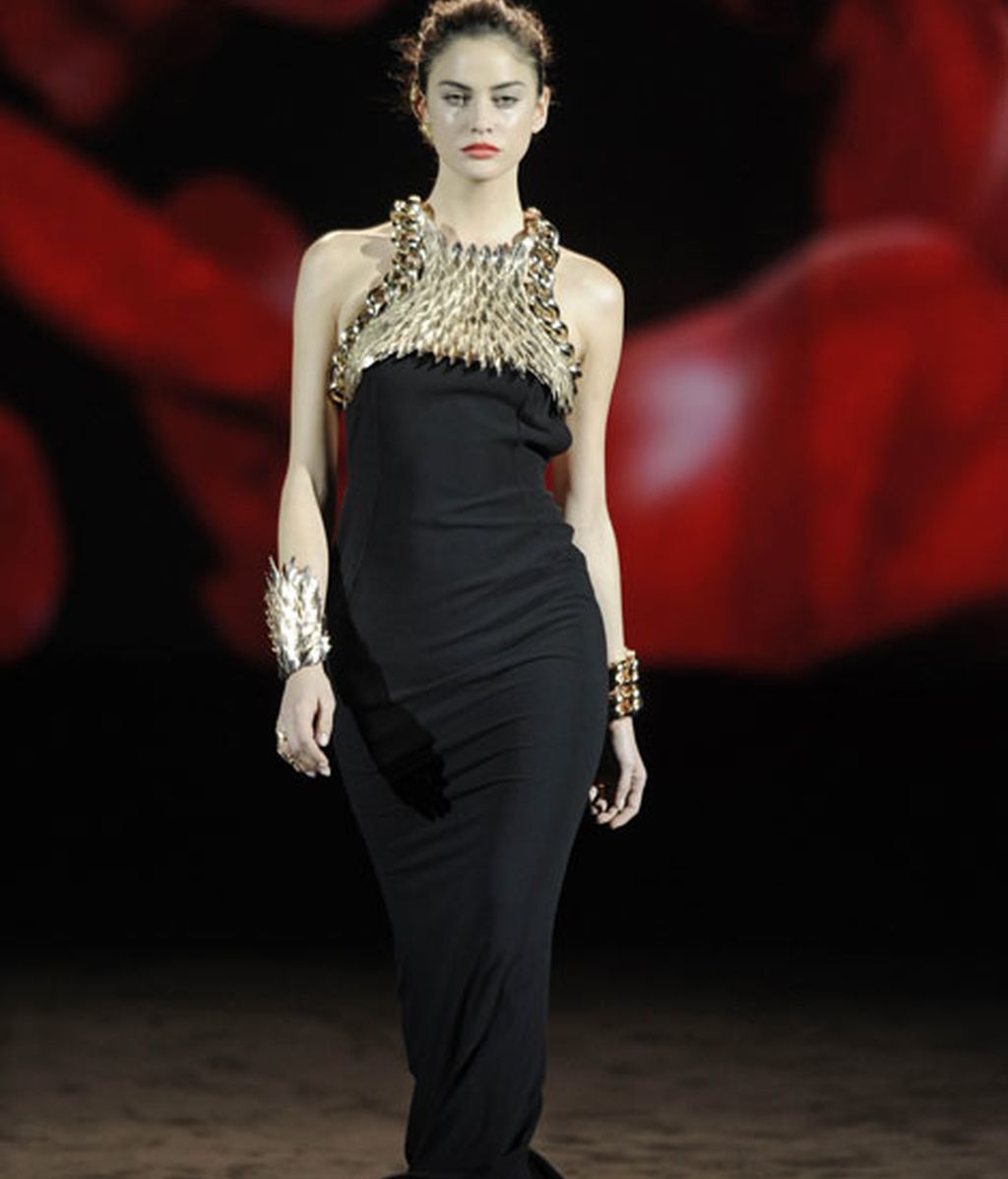 El moño, símbolo de la feminidad en la danza clásica, protagonista del desfile