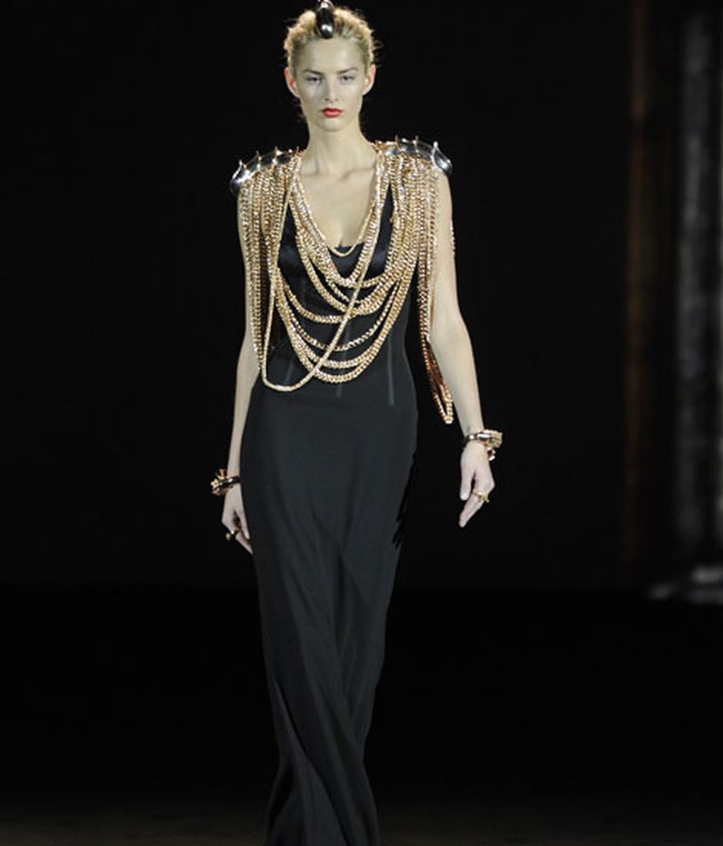 El moño, símbolo de la feminidad en la danza clásica, protagonista del desfile