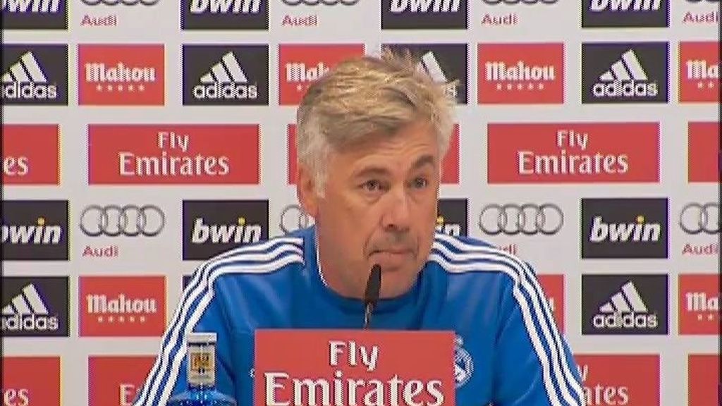 Ancelotti: “No es un problema que a Benzemá le piten de vez en cuando”