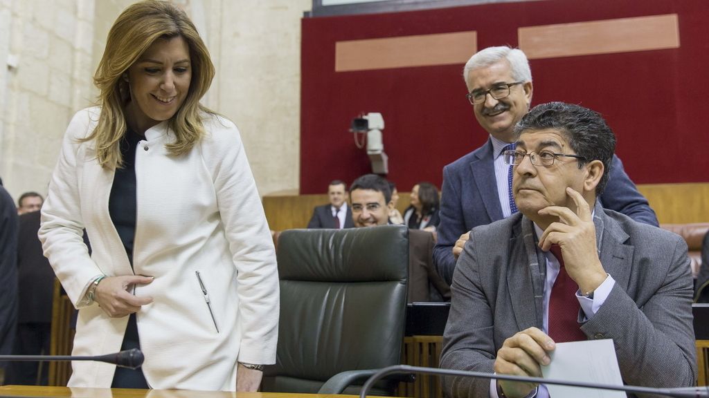 Susana Díaz adelanta las elecciones al 22 de marzo