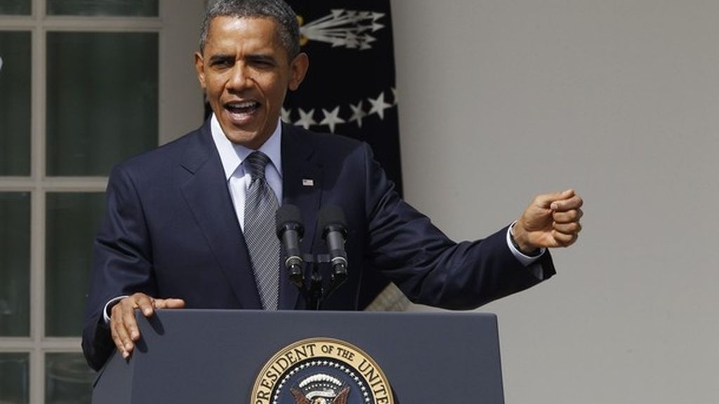 El presidente de Estados Unidos, Barack Obama, pronuncia un discurso desde los jardines de la Casa Blanca en Washington DC, Estados Unidos El presidente de Estados Unidos, Barack Obama, pronuncia un discurso desde los jardines de la Casa Blanca en Washington DC, Estados Unidos