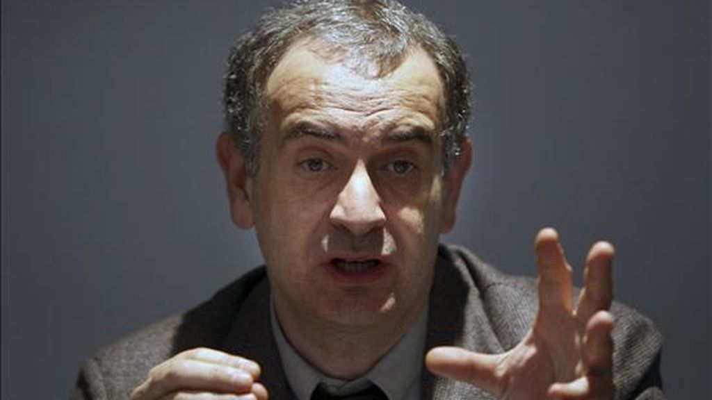 El administrador judicial de la Fundación Intervida, Angel Miret, durante la rueda de prensa que ha ofrecido esta tarde para valorar el auto de juez Garzón en el que desbloquea los fondos para cooperación en Latinoamerica. EFE El administrador judicial de la Fundación Intervida, Angel Miret, durante la rueda de prensa que ha ofrecido esta tarde para valorar el auto de juez Garzón en el que desbloquea los fondos para cooperación en Latinoamerica. EFE