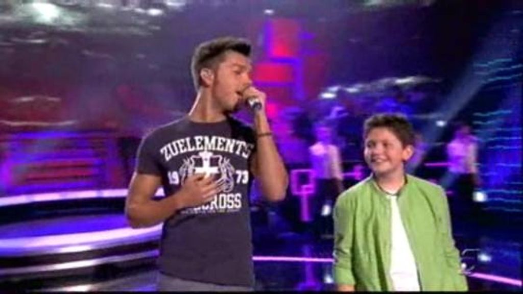 Xurxo y Sergio Rivero interpretan 'The girl is mine'