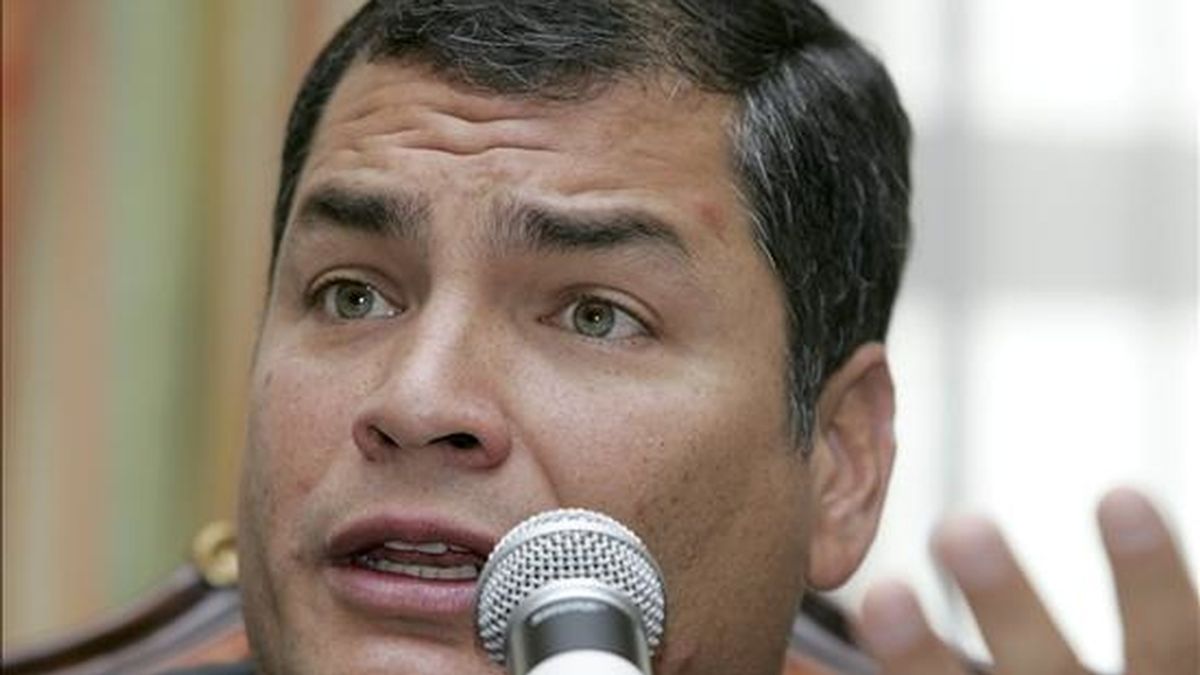 El presidente de Ecuador, Rafael Correa, abrió la cumbre, a la que asisten representantes de los 12 países miembros. EFE/Archivo