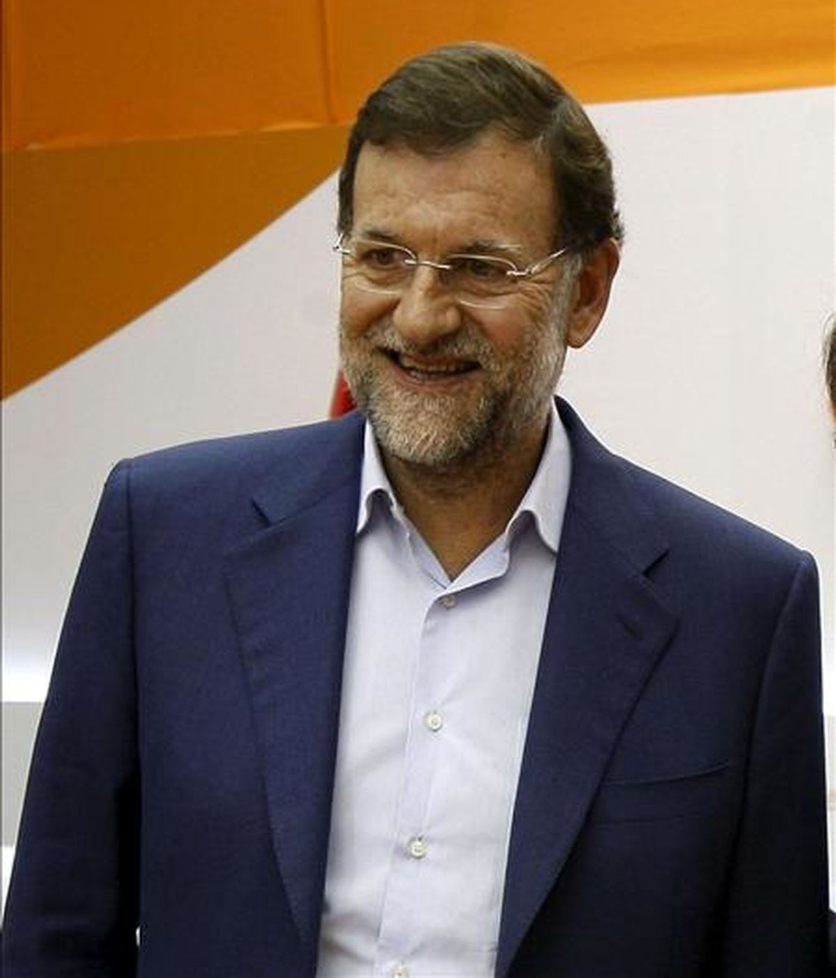 El presidente del PP, Mariano Rajoy, ha mostrado esta noche, mediante un mensaje en 'Facebook', su alegría por la victoria de la selección española en el Mundial de Fútbol de Sudáfrica. EFE/Archivo