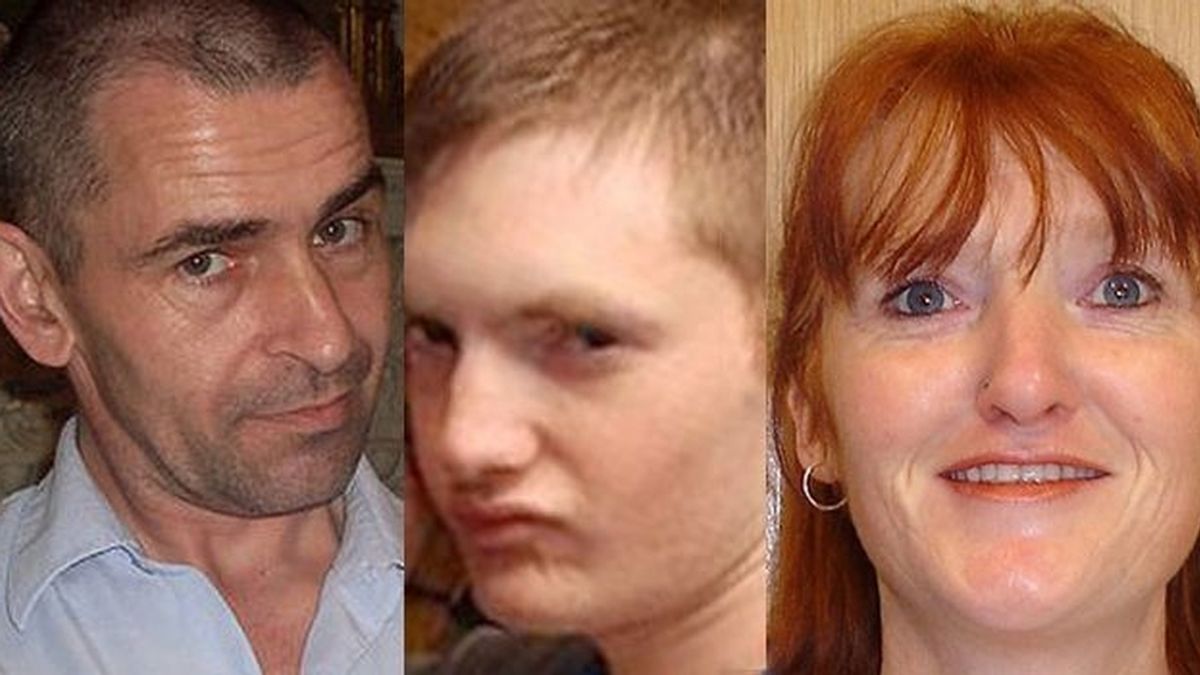 Michael Kelly, el presunto homicida, (izq), Martin, de 22 años y su madre Sally Cox asesinados a hachazos. Foto The Sun