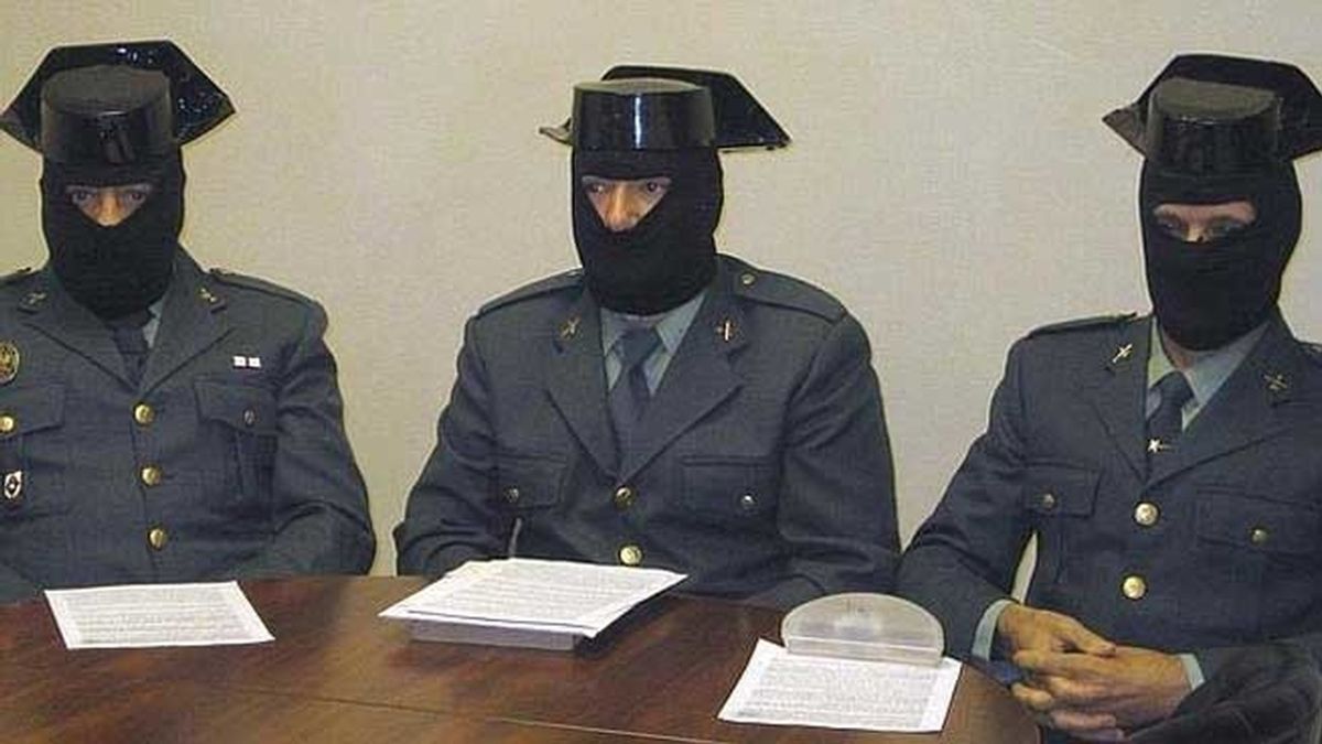 Agentes de la Guardia Civil se quejan de la represión laboral que sufren por parte del Gobierno. Foto. EFE