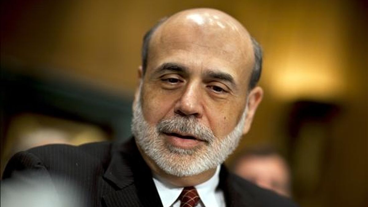 La Fed mantiene los tipos de interés entre el 0 y 0,25 por ciento y el paquete en 600.000 millones. En la imagen, el presidente de la Reserva Federal, Ben Bernanke. EFE/Archivo