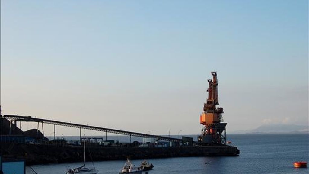 Imagen de los muelles de carga de la compañía Minera del Pacífico, en la localidad costera de Huasco. EFE/Archivo Imagen de los muelles de carga de la compañía Minera del Pacífico, en la localidad costera de Huasco. EFE/Archivo