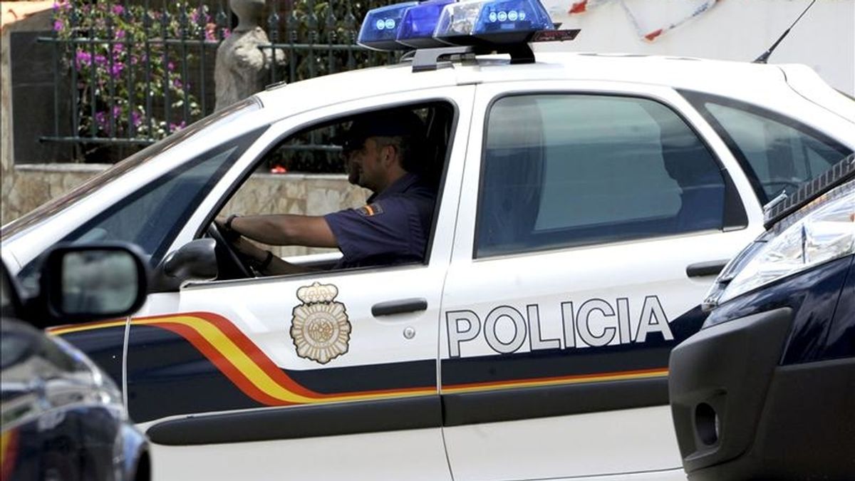 La Policía Nacional han detenido a un hombre en Madrid por defraudar más de 100.000 euros a un ciudadano británico con la modalidad de falsa herencia de las "cartas nigerianas". EFE/Archivo
