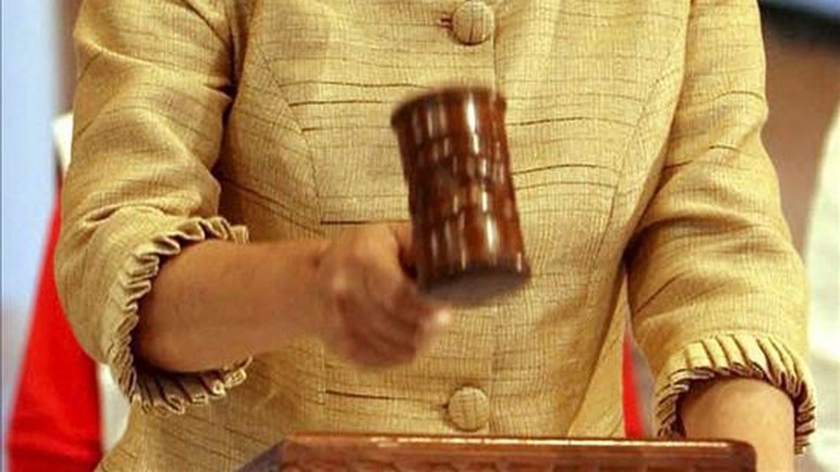 Hermán Rafael Solórzano, y su hijo Hermán Alejandro Solórzano, de 32 años, fueron sentenciados por la jueza Joan Lenard a 14 años de cárcel y a 5 años y 3 meses de prisión, respectivamente, por el delito de lavado de dinero. EFE/Archivo Hermán Rafael Solórzano, y su hijo Hermán Alejandro Solórzano, de 32 años, fueron sentenciados por la jueza Joan Lenard a 14 años de cárcel y a 5 años y 3 meses de prisión, respectivamente, por el delito de lavado de dinero. EFE/Archivo