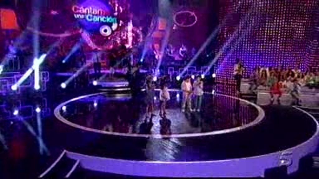 Álex, Dani, Salomé, Elena y David Civera cantan 'Bye, bye'
