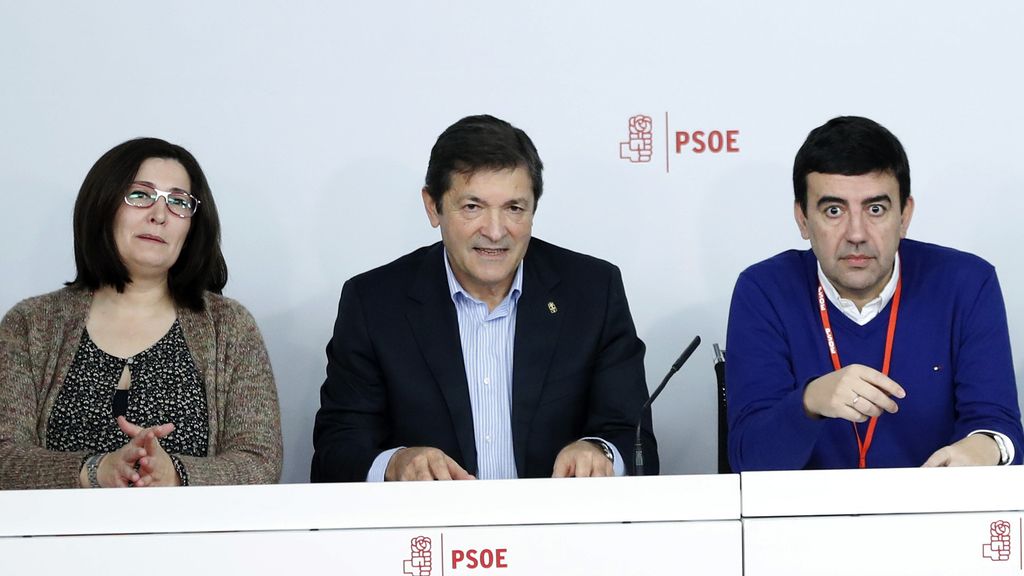 Fernández desvela que ‘el motín’ contra Sánchez se empezó a gestar tras el 26-J