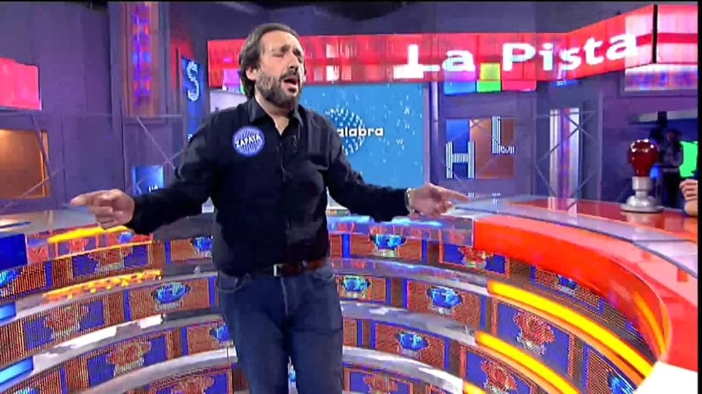 Zapata interpreta 'Mi gran noche' a su manera: "Me voy a comer un brioche" 😂