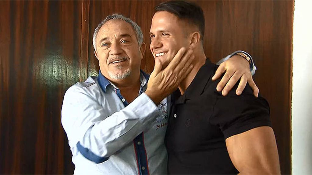 El emotivo reencuentro de Fabio y su padre tras dos años sin verse