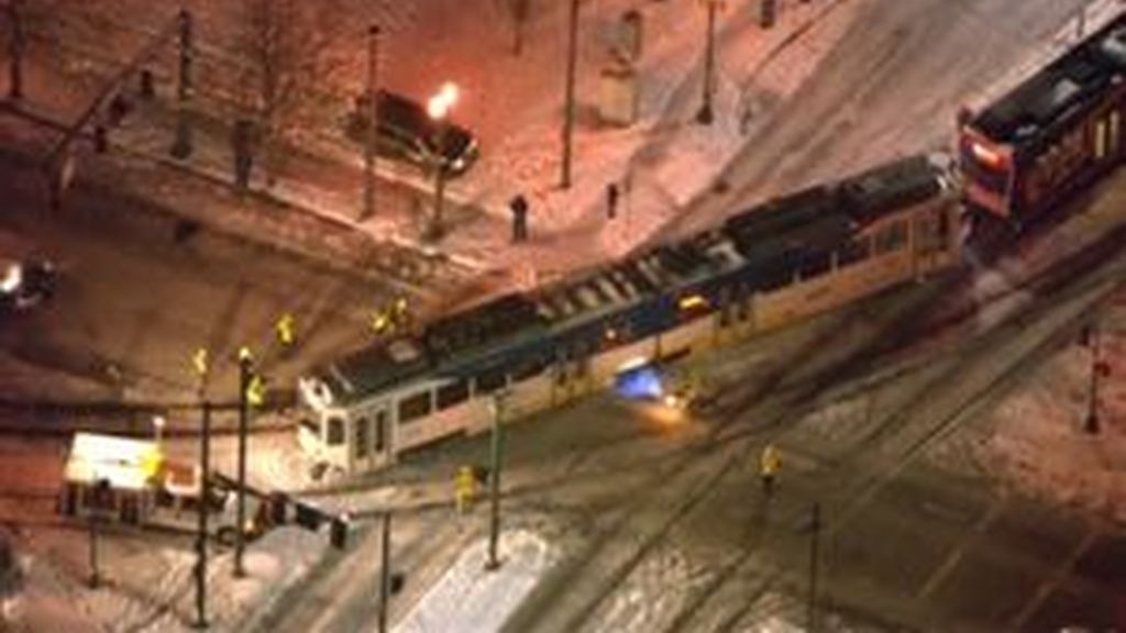 La nieve provoca el descarrilamiento de un tren de pasajeros en Oregón