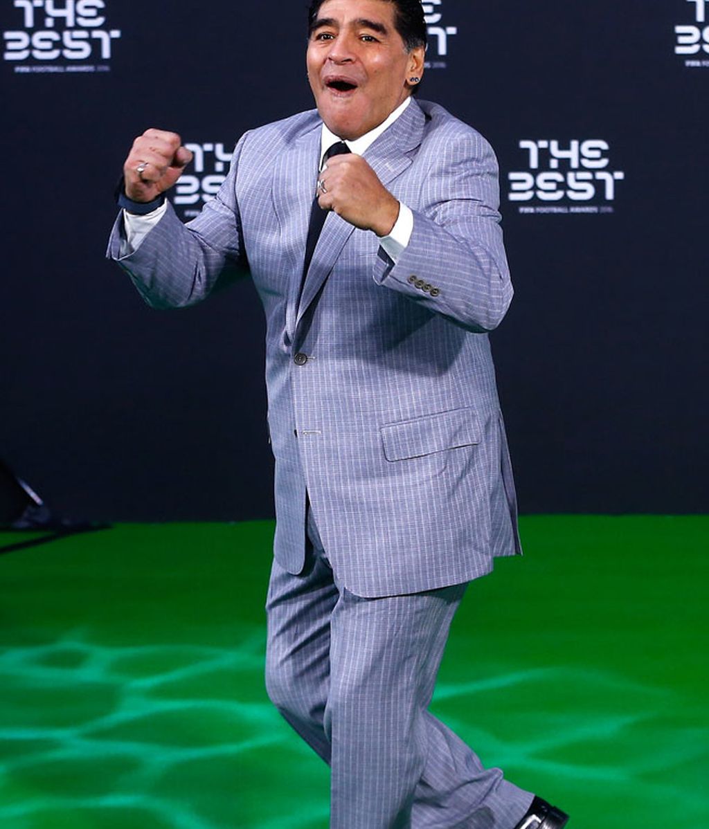 Maradona se lo pasa en grande durante el evento