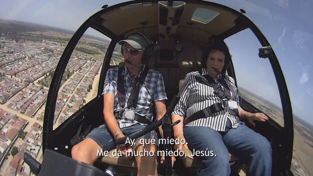 La odisea en helicóptero de Isabel, la abuela vaquera de El Rocío