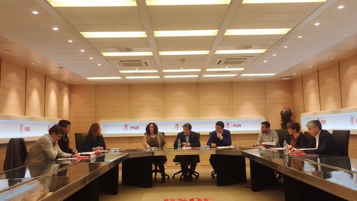 Reunión de la Comisión Gestora previa al próximo Comité Federal del PSOE